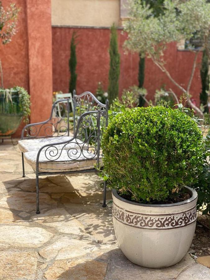 Villa Domaine d’Egenia à Roussillon en Isere Extérieur photo